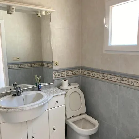 Holiday home Adosado Con Jardin - Primera Linea *