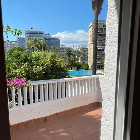 Adosado Con Jardin - Primera Linea Holiday home
