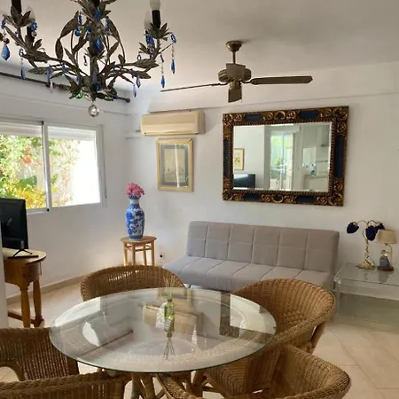Holiday home Adosado Con Jardin - Primera Linea *