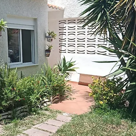 Adosado Con Jardin - Primera Linea Playa de Gandia